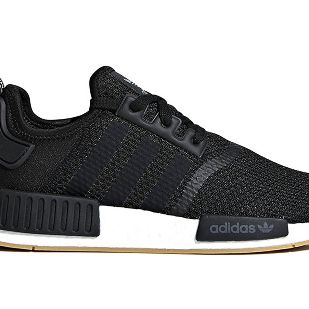NMD R1 BLACK GUM